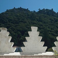 Castelo dos Mouros from national palace
